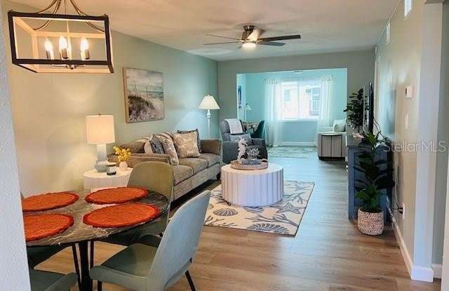 4242 HERON Way Gallery 1