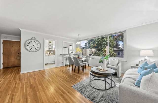 155 N El Camino Real Apt 32 Gallery 1
