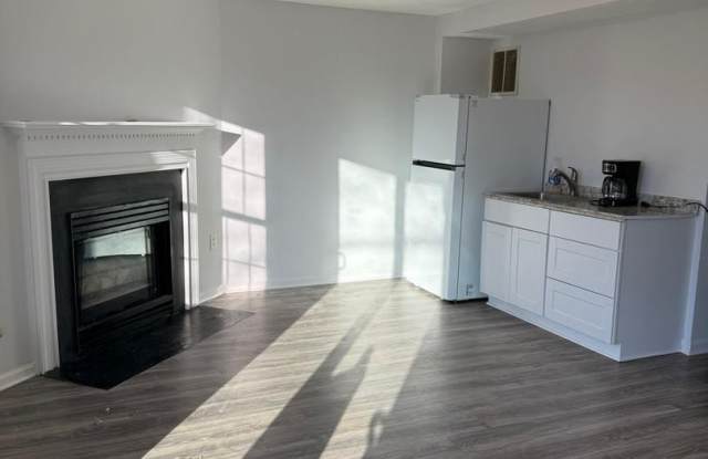 44077 TIPPECANOE Terrace Gallery 1