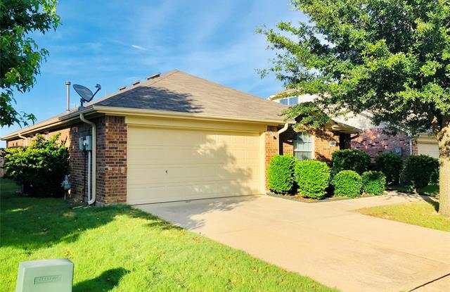 2933 Milby Oaks Drive Gallery 2