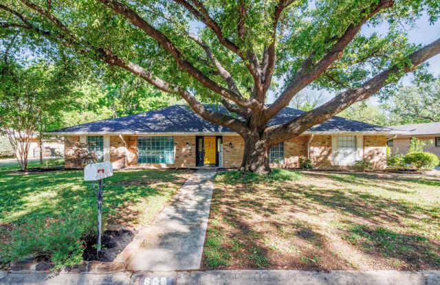 3 Bed 2.5 Bath Home | Garage | Beautiful Creek off your Backyard photos photos