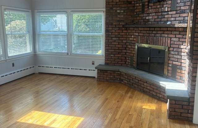 126 Hillside Avenue Gallery 4