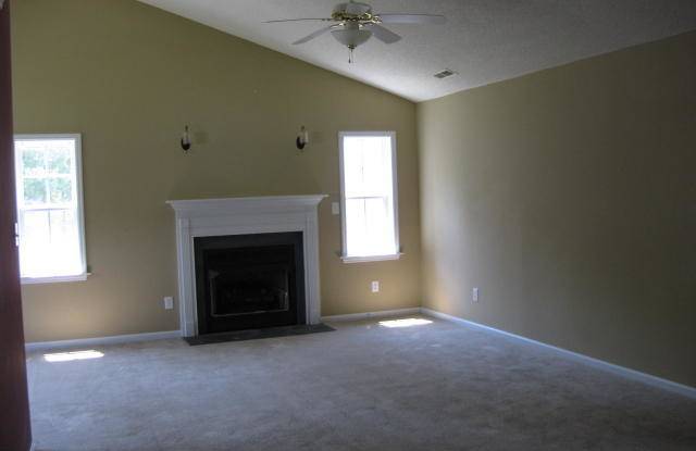 1003 Huff Drive Gallery 3