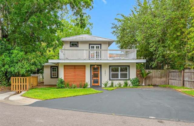 2851 W BAY AVENUE - 2851 West Bay Avenue, Tampa, FL 33611