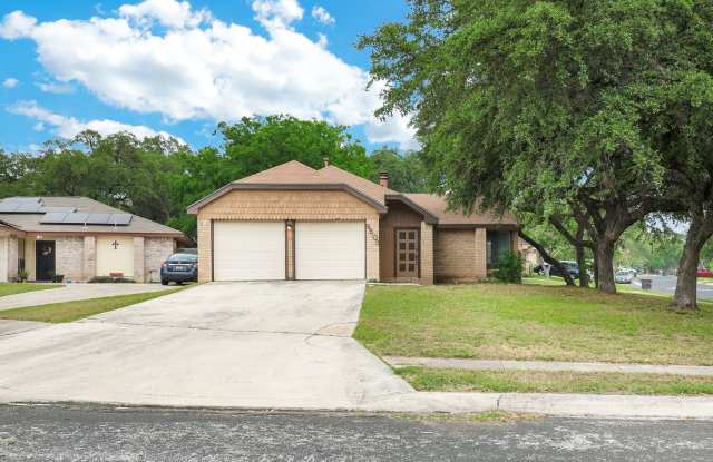 Recently Updated 2 Bedroom Home on Corner Lot and Cul-de-sac photos photos