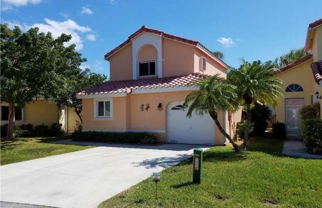 1159 SE 6TH CT DANIA, FL 33004 photos photos