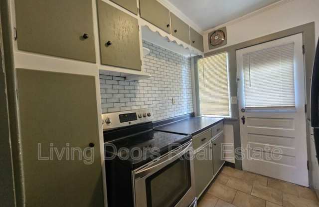 3025 P St. Gallery 2