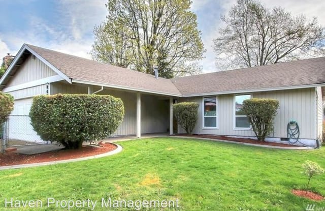 2425 SW 306th PL - 2425 Southwest 306th Place, Federal Way, WA 98023