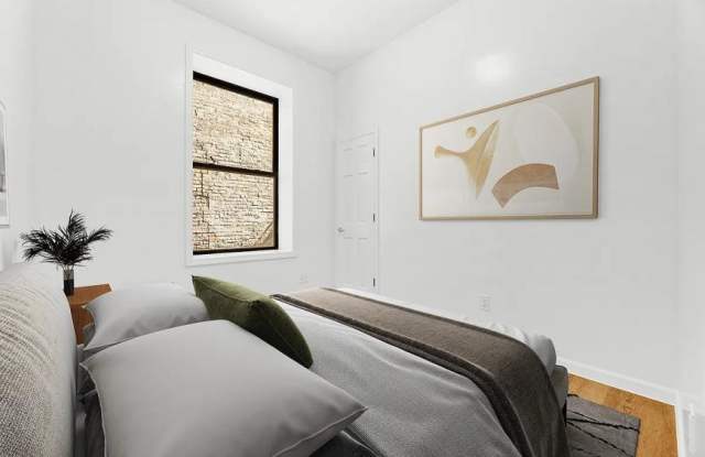 164 Waverly Place Gallery 4