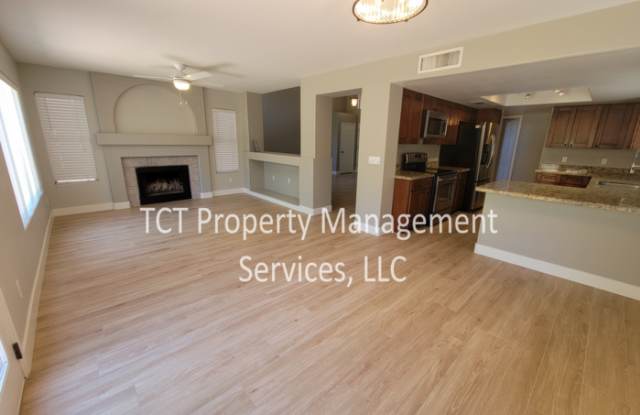 4610 East Meadow Drive Gallery 4