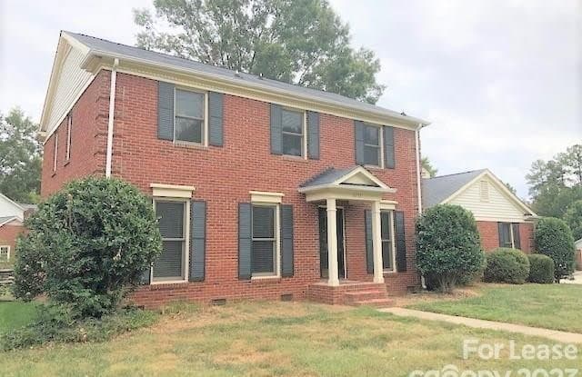 10755 Colony Woods Drive - 10755 Colony Woods Drive, Charlotte, NC 28277