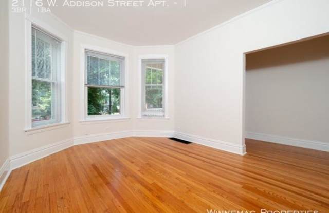 2116 W. Addison Street Apt. Gallery 3
