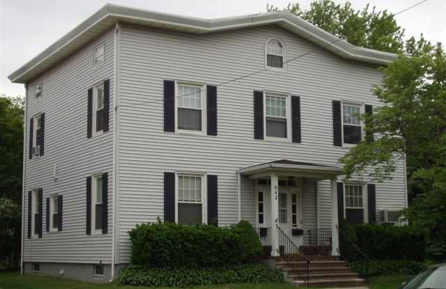 642 Morford Avenue Gallery 1