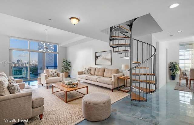 201 Aqua Ave - 201 Aqua Avenue, Miami Beach, FL 33140