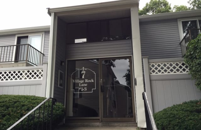 7 Village Rock Lane - 7 Village Rock Lane, Middlesex County, MA 01760