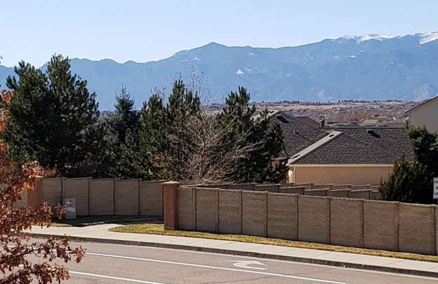 7653 Firehawk Lane Gallery 2