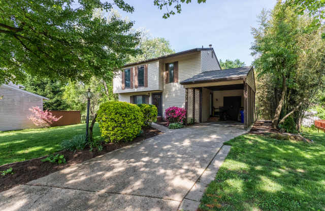 9579 Landbreeze Row Gallery 2