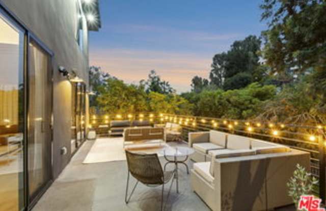 12220 Benmore Terrace Gallery 3