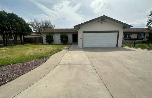 310 Hedstrom Road photos photos