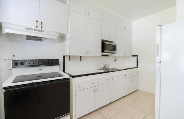 539 NE 82nd Ter photos photos