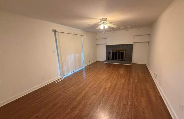 2878 Pine Valley Circle Gallery 3