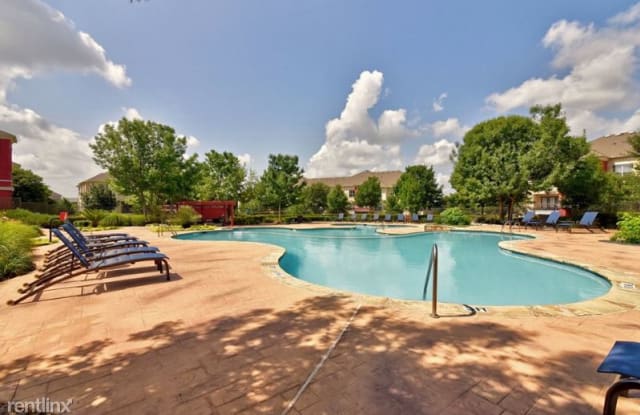 2802 Sunrise Road B-727 - 2802 Sunrise Road, Round Rock, TX 78665