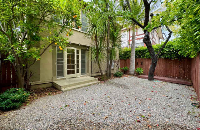 Charming Large 1 Bed with a Huge Private Yard photos photos