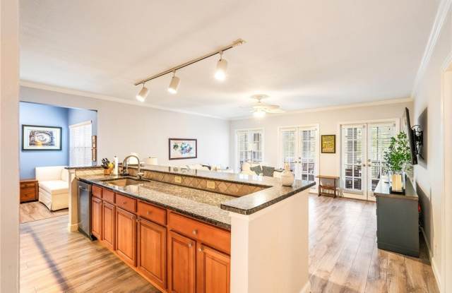 1275 Winding Oaks Circle E unit: 703 photos photos