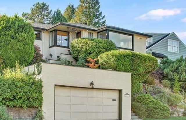 Beautiful Magnolia View House - 2211 26th Avenue West, Seattle, WA 98199