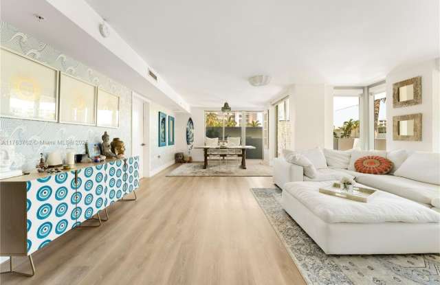1133 102nd St photos photos