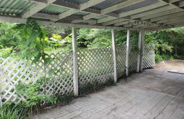 5305 Santa Rosa Drive Gallery 2