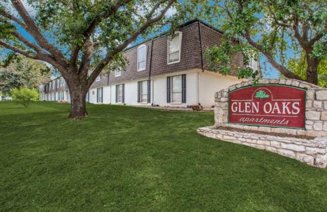 Glen Oaks Apartments Gallery 4