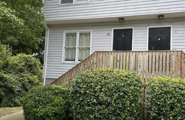209 Beech Street unit: 32 photos photos