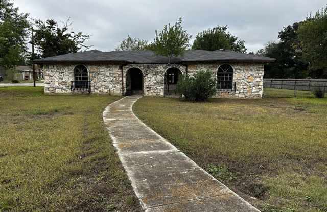 109 CIBOLO OAK LN Gallery 1