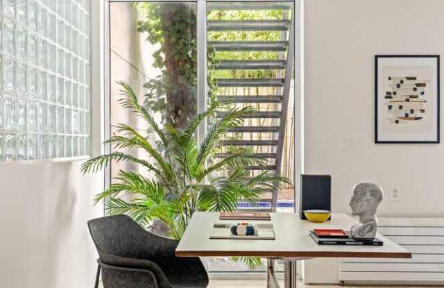 240 East 61st Street photos photos