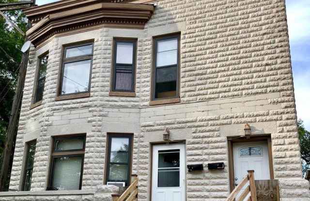 507 Minnehaha Avenue East photos photos