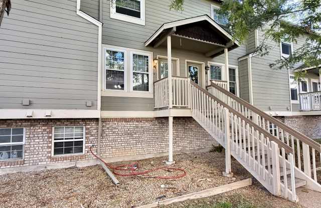 3200 Azalea Drive Gallery 2