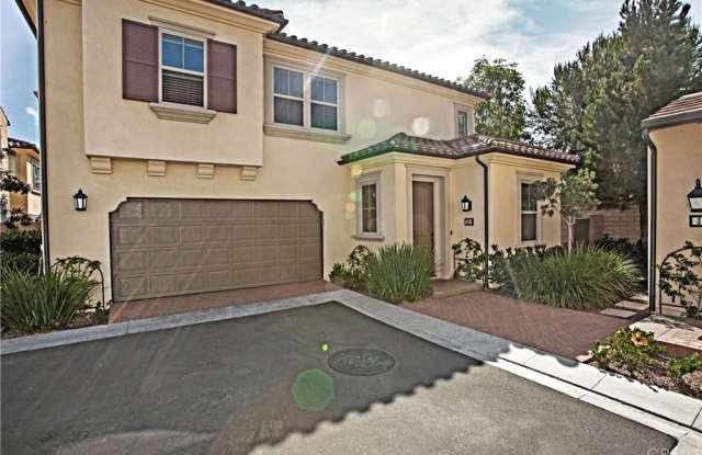 31 Splendor - 31 Splendor, Irvine, CA 92618