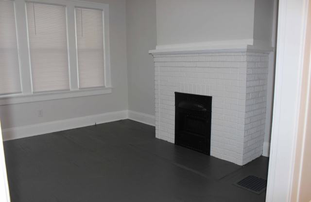 609 Reinhard Ave Gallery 3