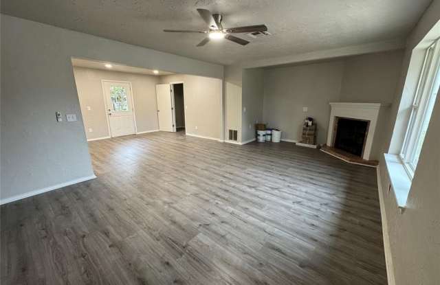 14820 W Funston Drive Gallery 4