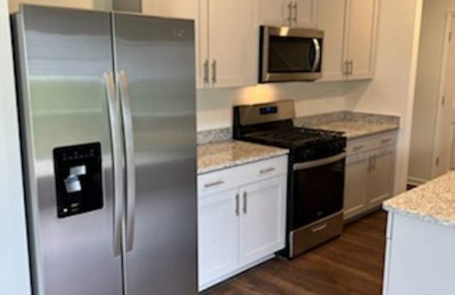 Newly Constructed Community Just 35 Minutes From Blue Oval City!!! Gallery 4