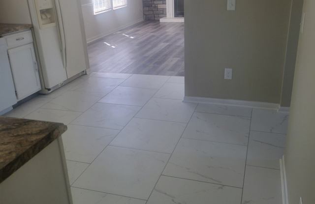 403 Stillwood Court Gallery 3