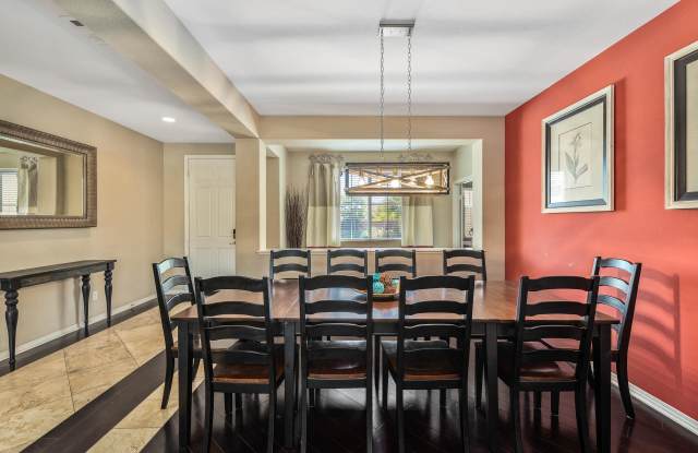 80076 Bridgeport Drive Gallery 3