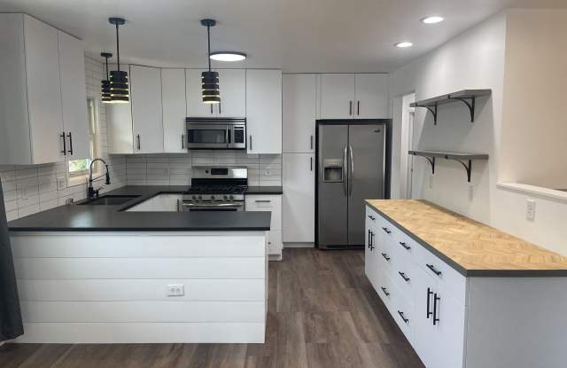 2727 Florann Drive - 2727 Florann Drive, Fitchburg, WI 53711