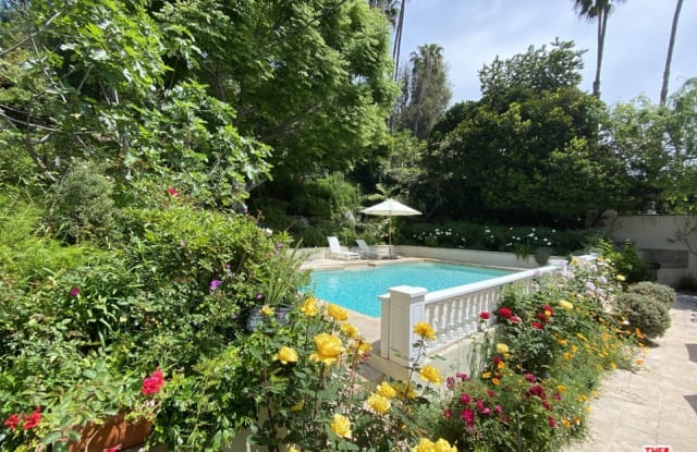 9045 SHOREHAM DR - 9045 Shoreham Drive, Los Angeles, CA 90069