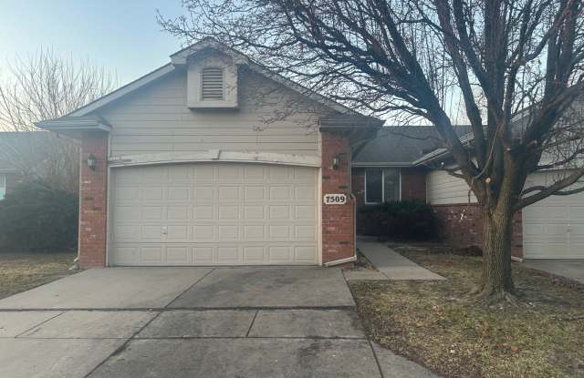 West Side Duplex - $300 off 1st Month !! - 7509 Cornelison Street, Wichita, KS 67212