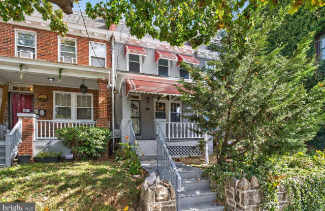 2731 4TH Street NE photos photos