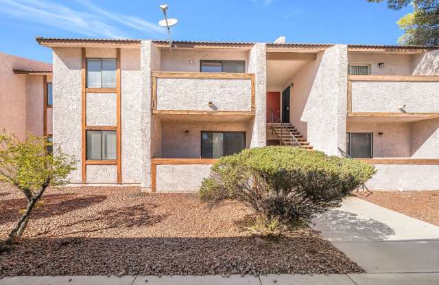 Updated Las Vegas Condo with Private Balcony & Community Amenities! Gallery 1