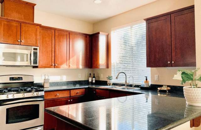 Private, spacious condo available for rent off of Broad Street - 3592 Broad Street, San Luis Obispo, CA 93401