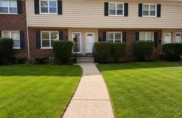 3352 Coolidge Highway photos photos